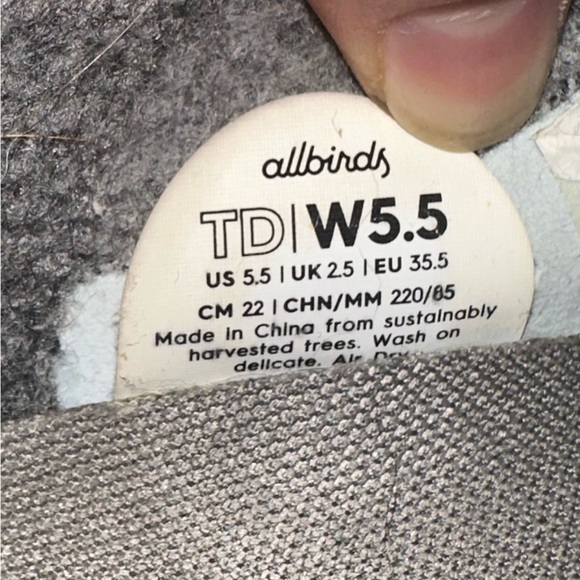 Allbirds Women’s Sneaker size 5.5 - Picture 3 of 3
